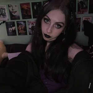 Meet your Posher, Jada